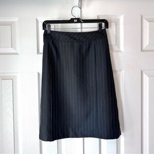 Isaac Mizrahi Women's Size 14 Black Pinstripe Lined Pencil Skirt Lined